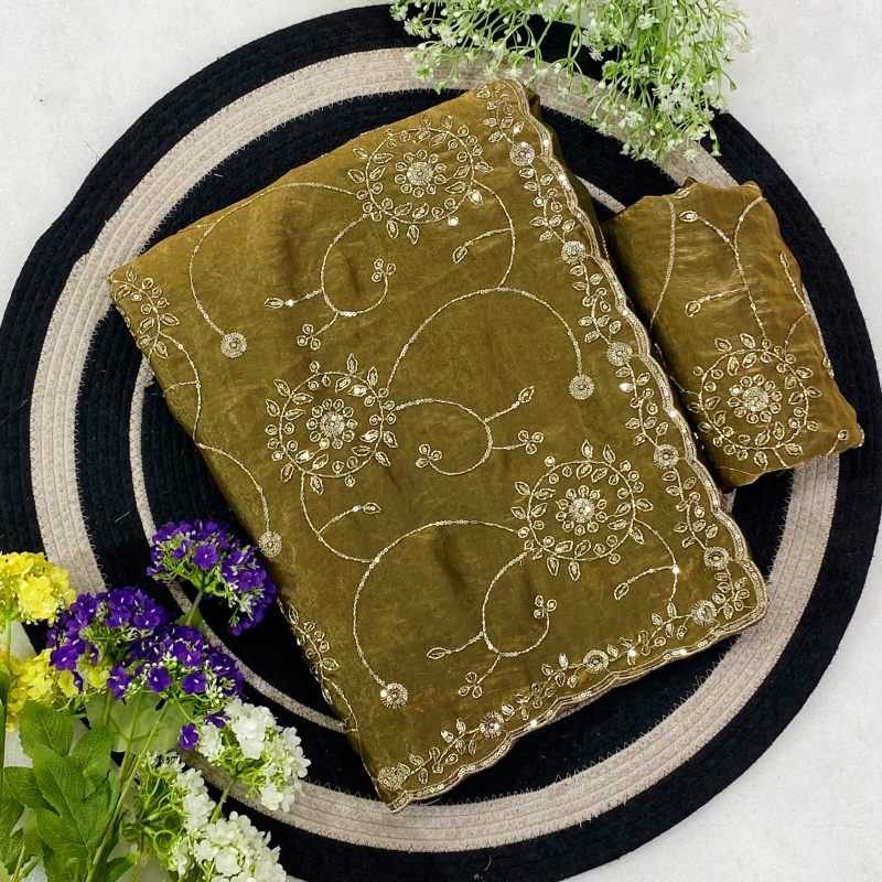 Pavitra Space Silk Traditional Saree