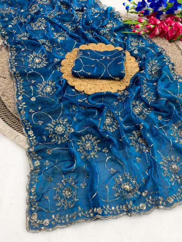 Pavitra Space Silk Traditional Saree