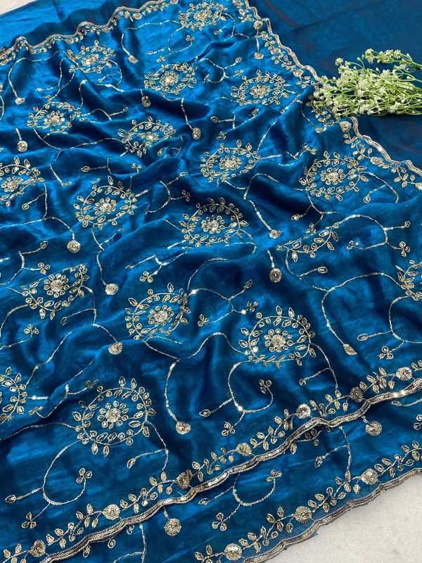 Pavitra Space Silk Traditional Saree