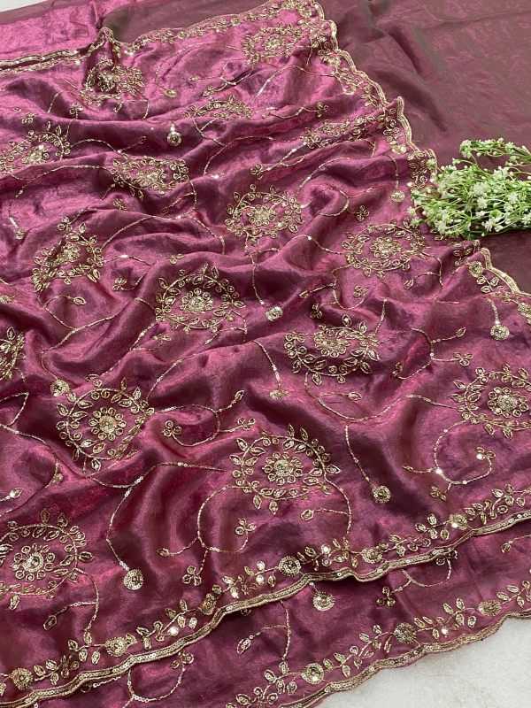 Pavitra Space Silk Traditional Saree
