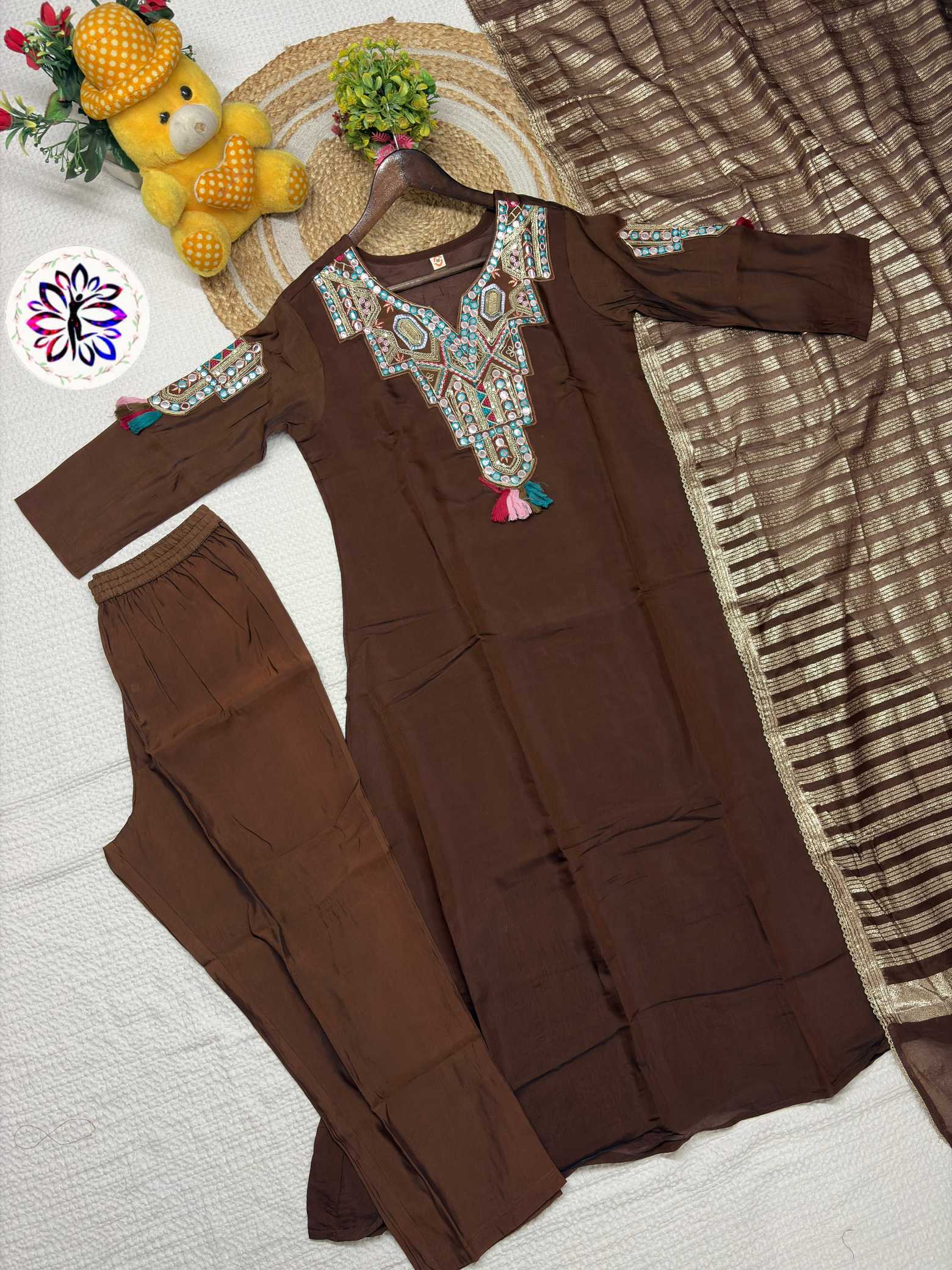Chanderi Soft Ladies Suit