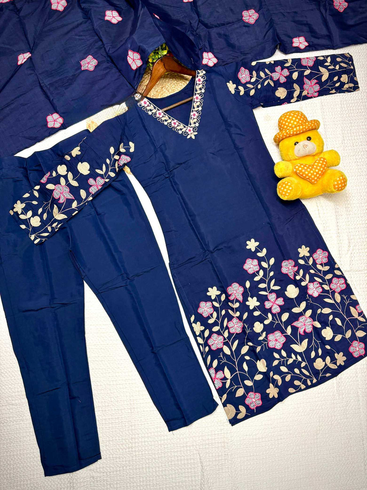 Chanderi Soft Ladies Suit