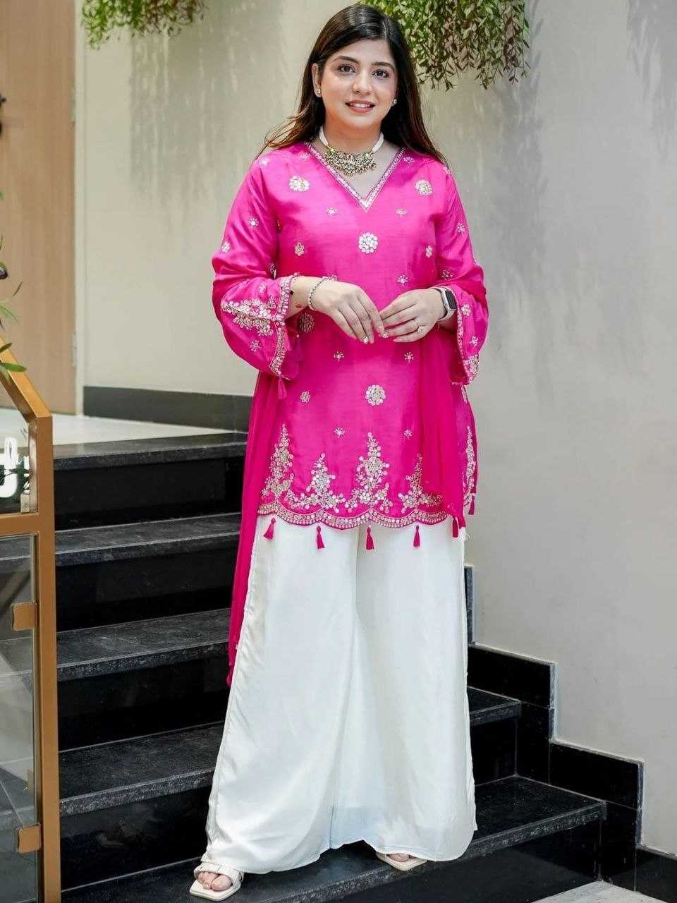 Reyon Cotton Embroidery Suit in Green