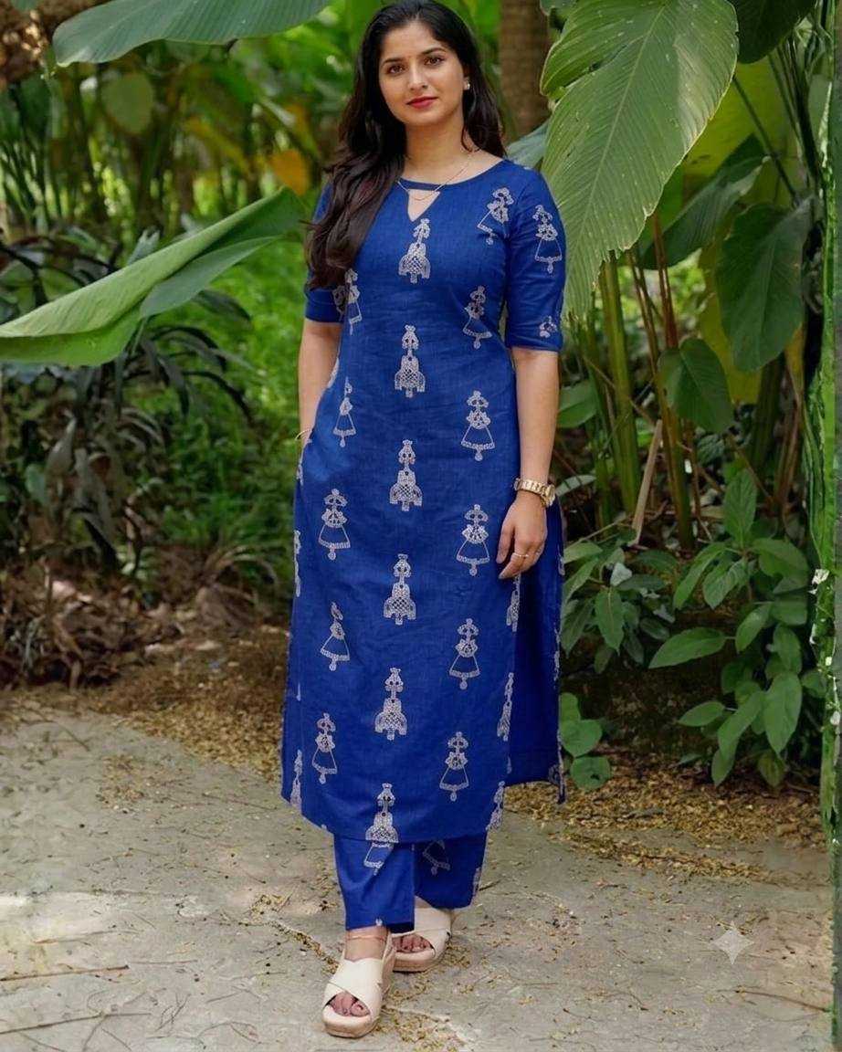 Dhigali Cotton Printed Suit