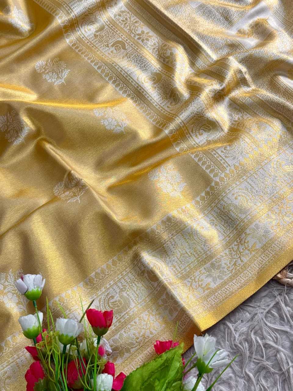 Juhi Premium Silk Soft Saree