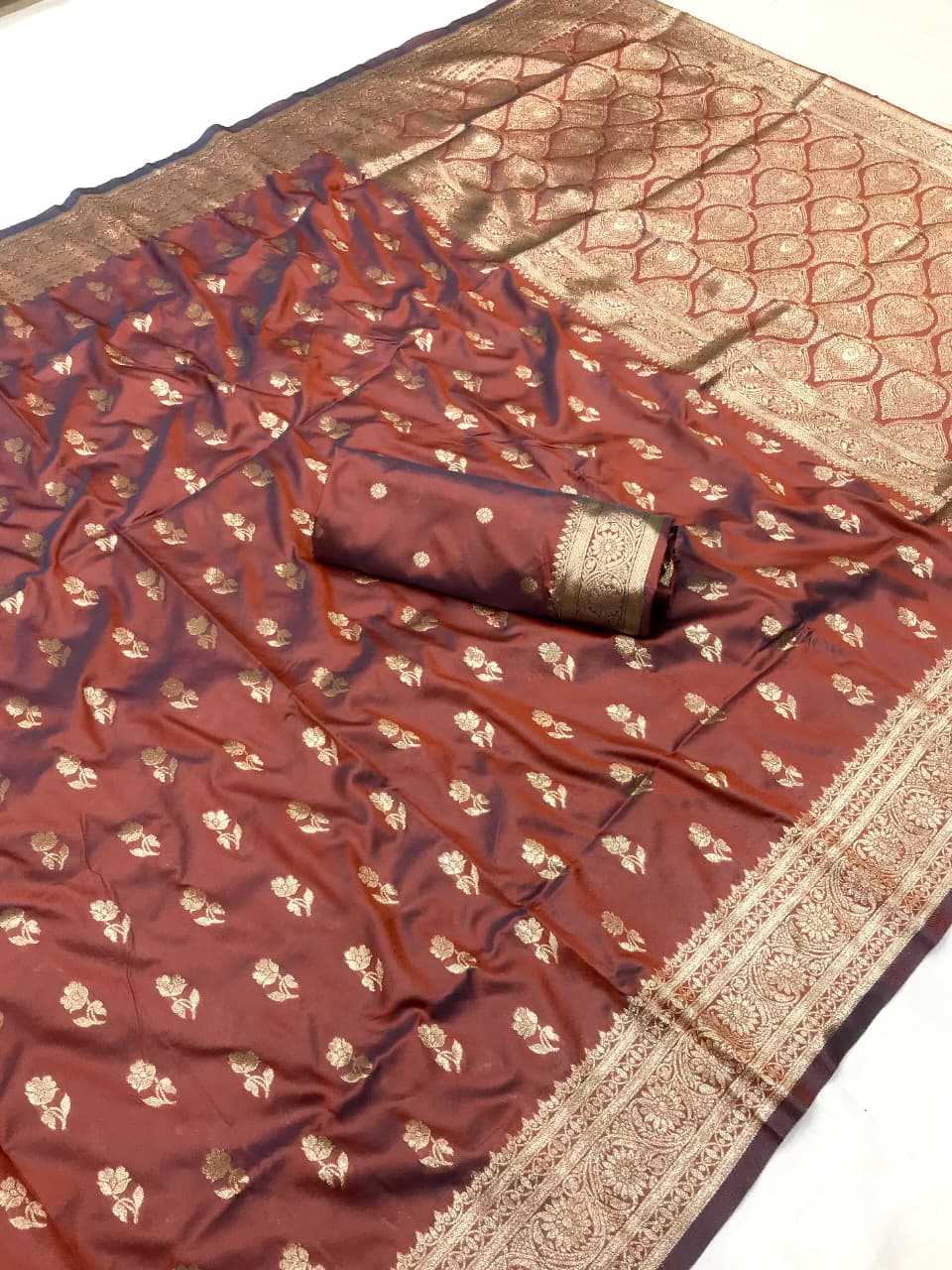 Hilux Banarasi Soft Silk Saree