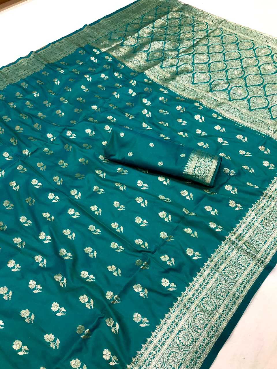 Hilux Banarasi Soft Silk Saree