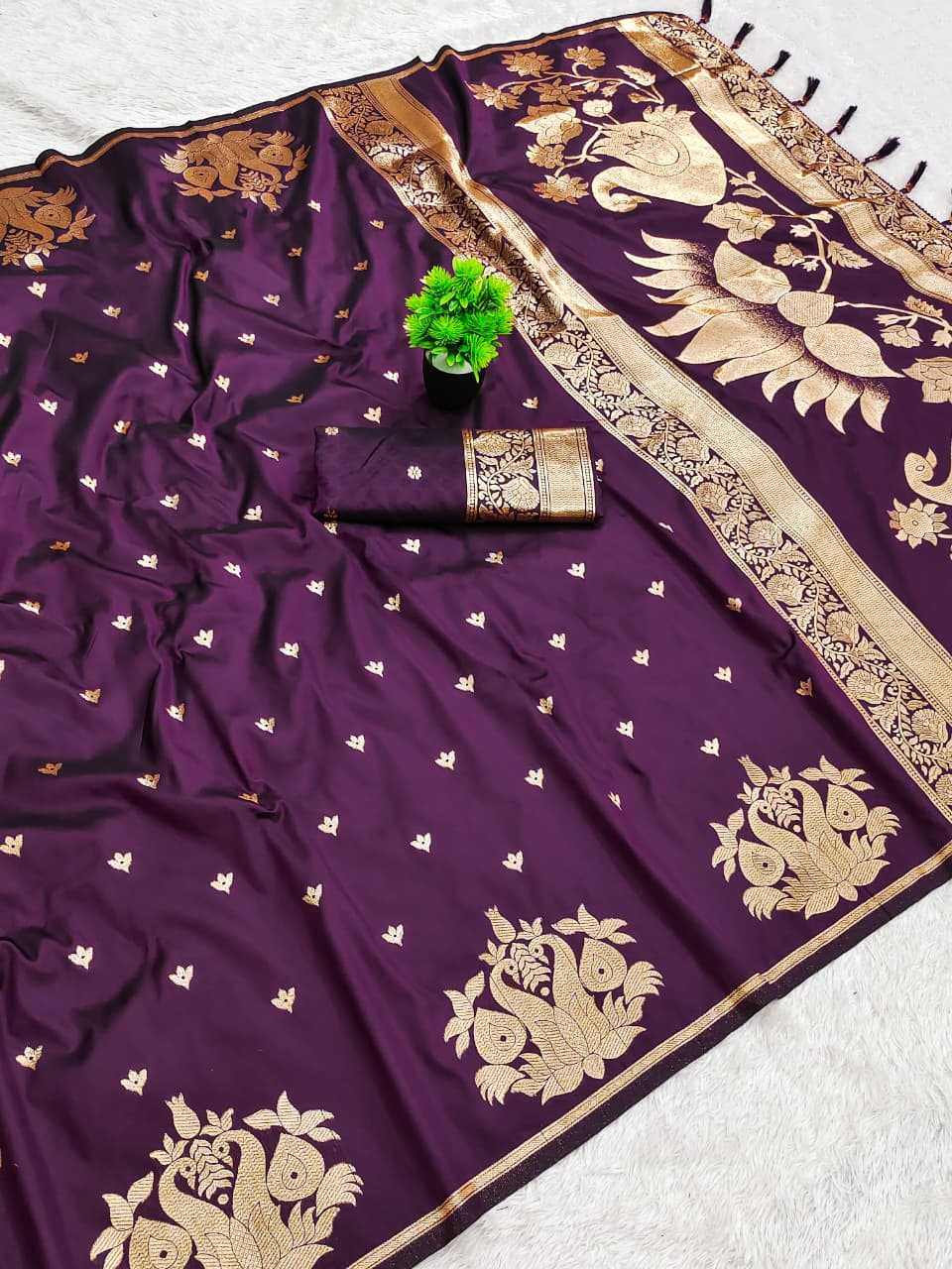 Zari Border Saree