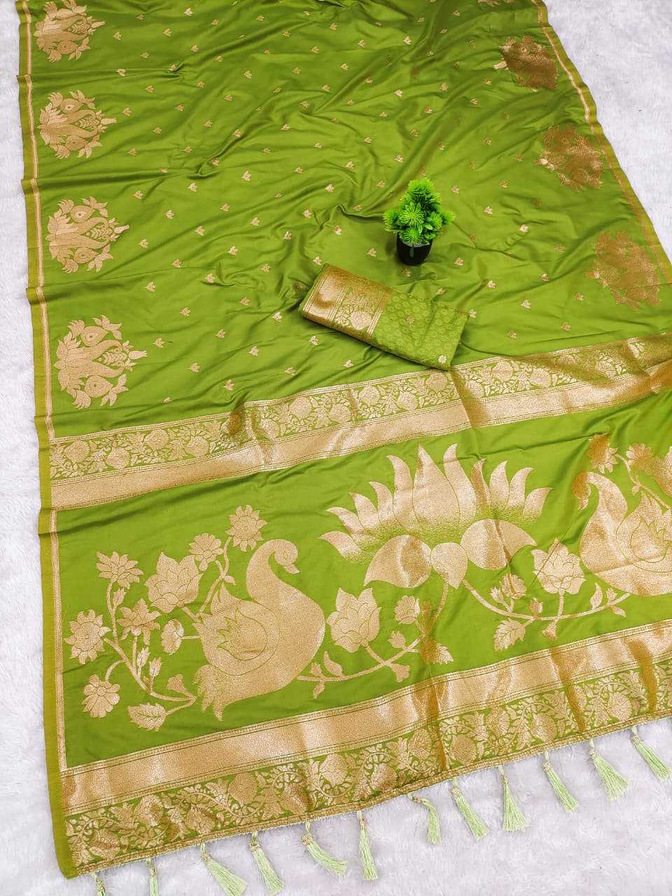 Zari Border Saree