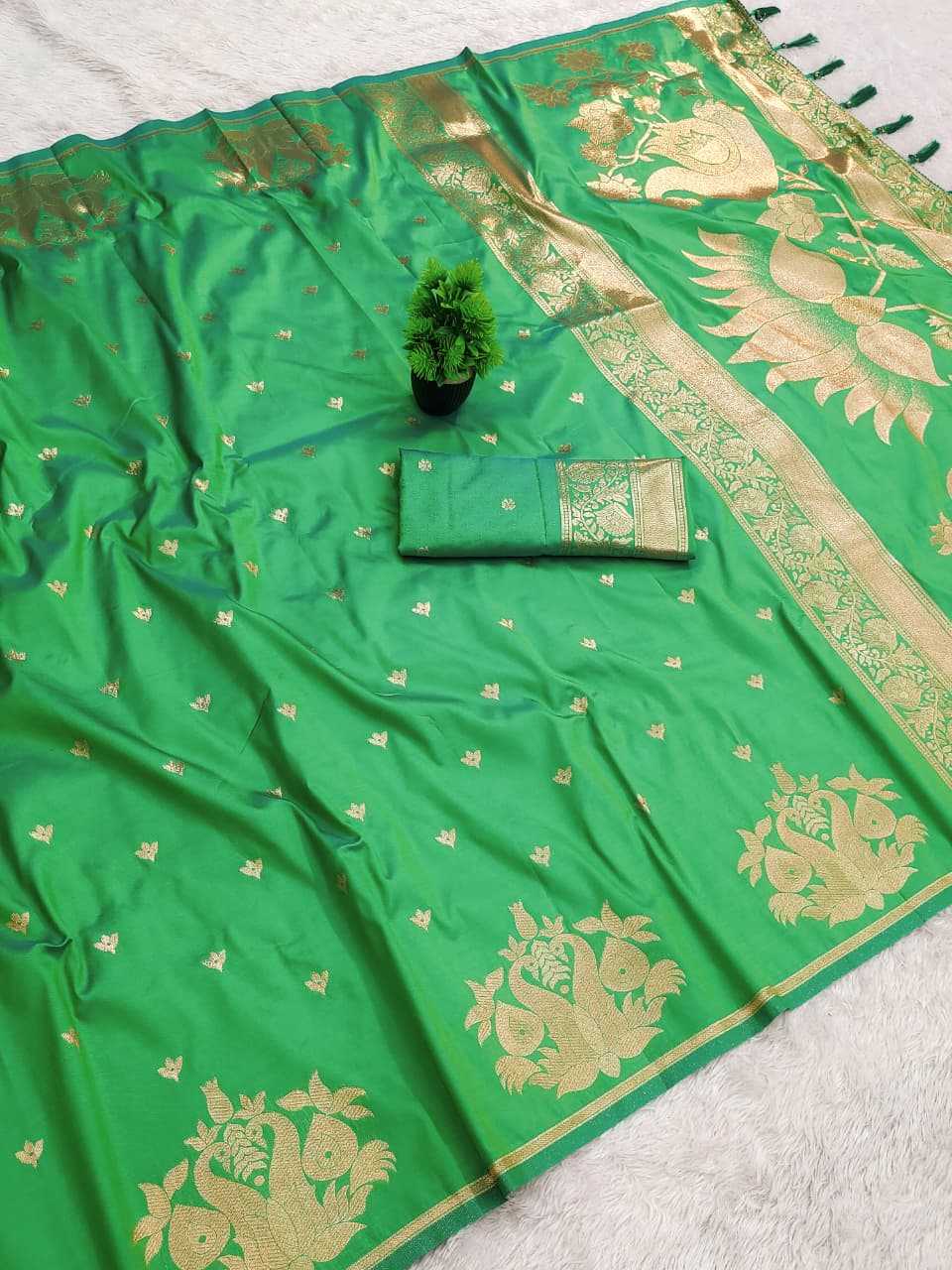 Zari Border Saree