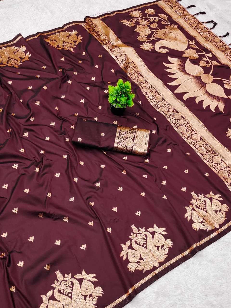 Zari Border Saree