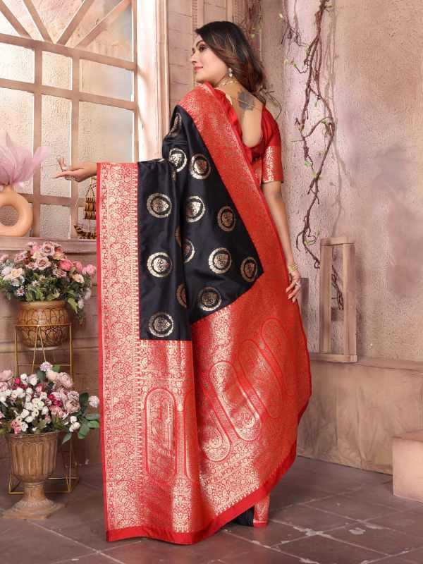 Butta Saree