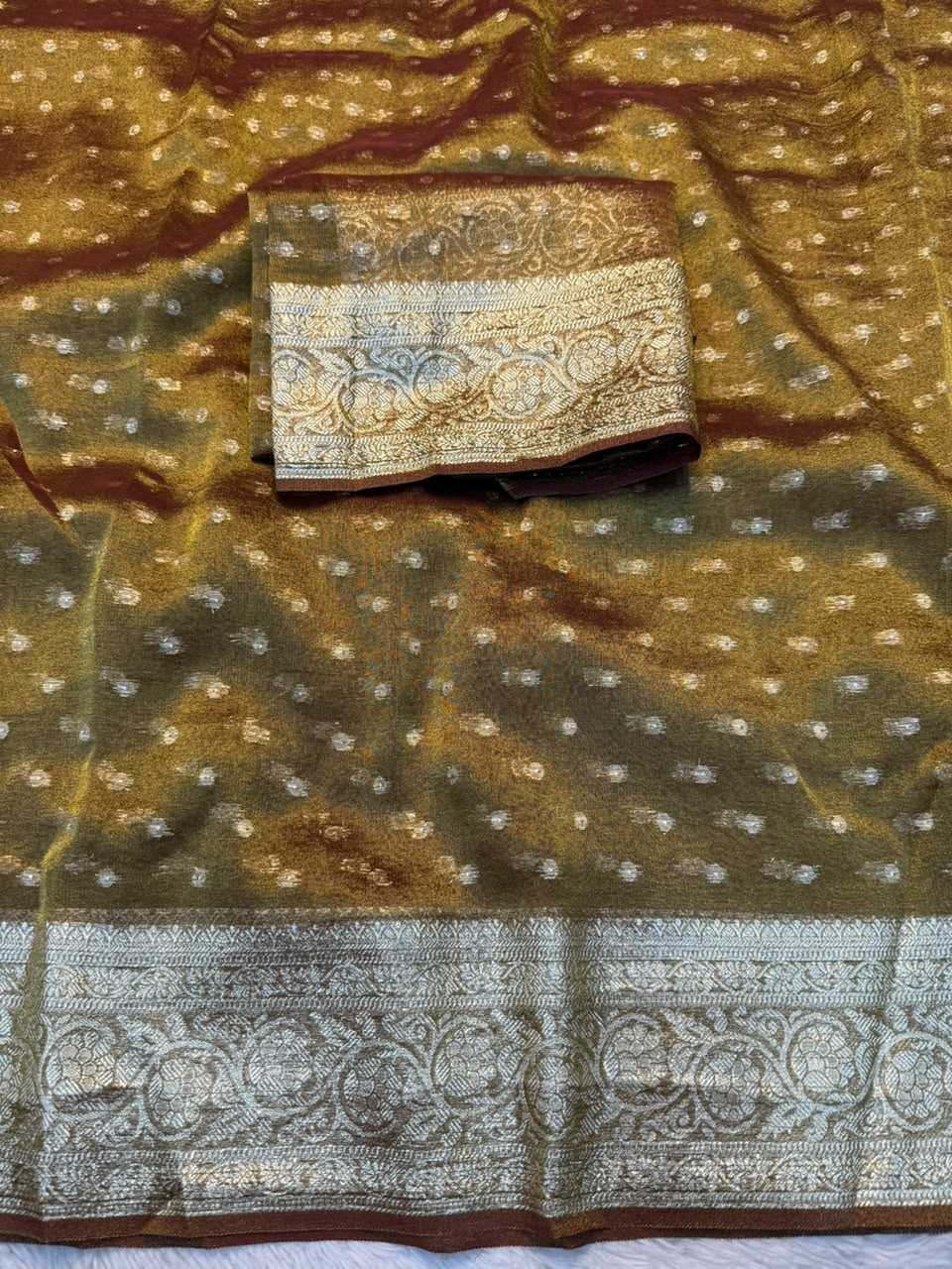 Eshani Tissue Silk Soft Saree