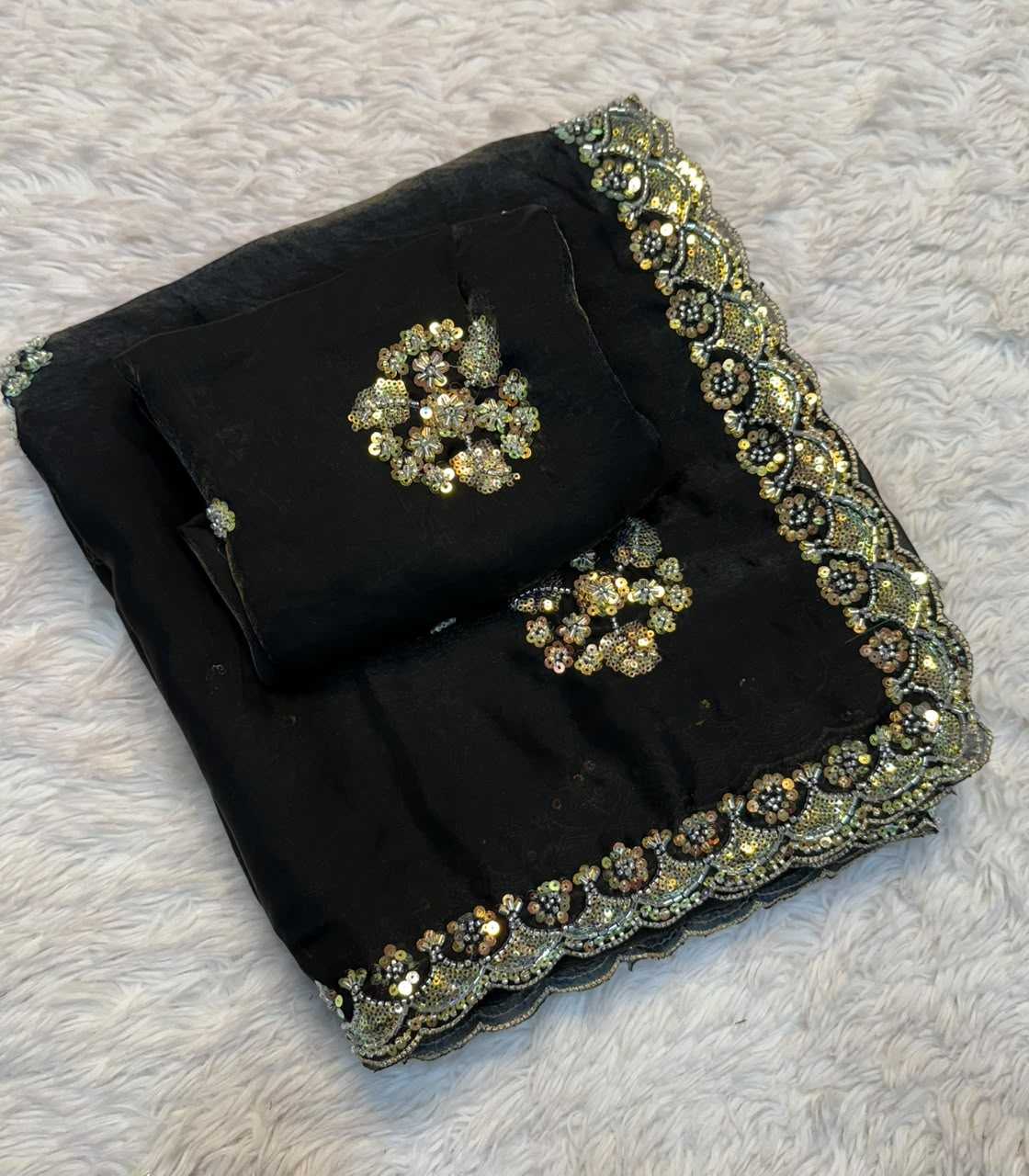 Fendy Sequin Saree