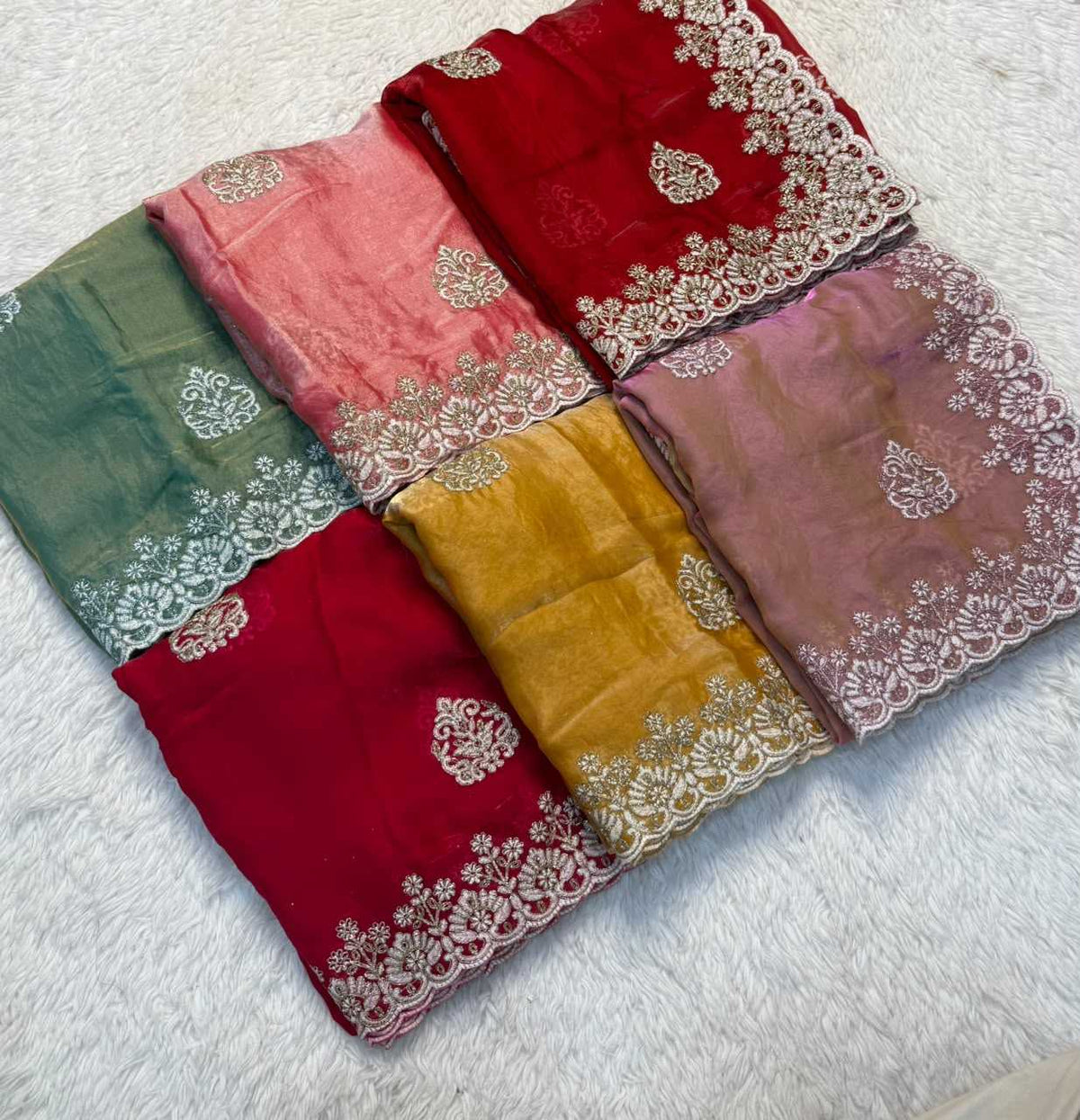 Kimaya Space Silk Soft Saree in Red