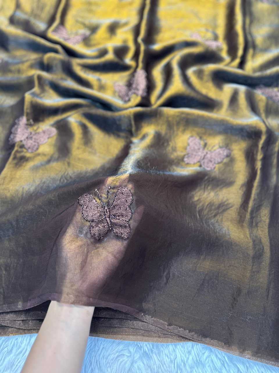 Space Silk Sarees For Weddings