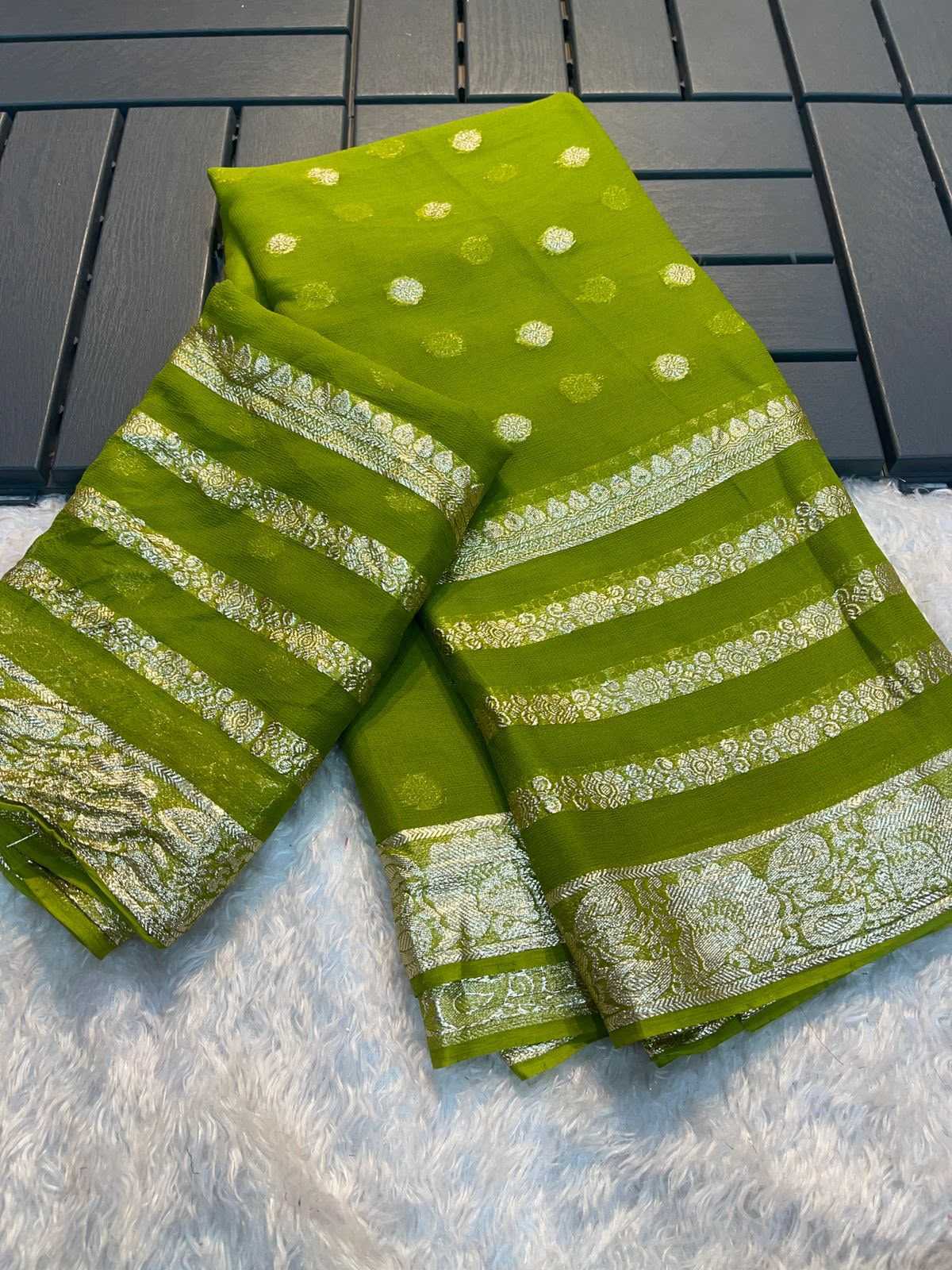 Viscose Georgette Saree