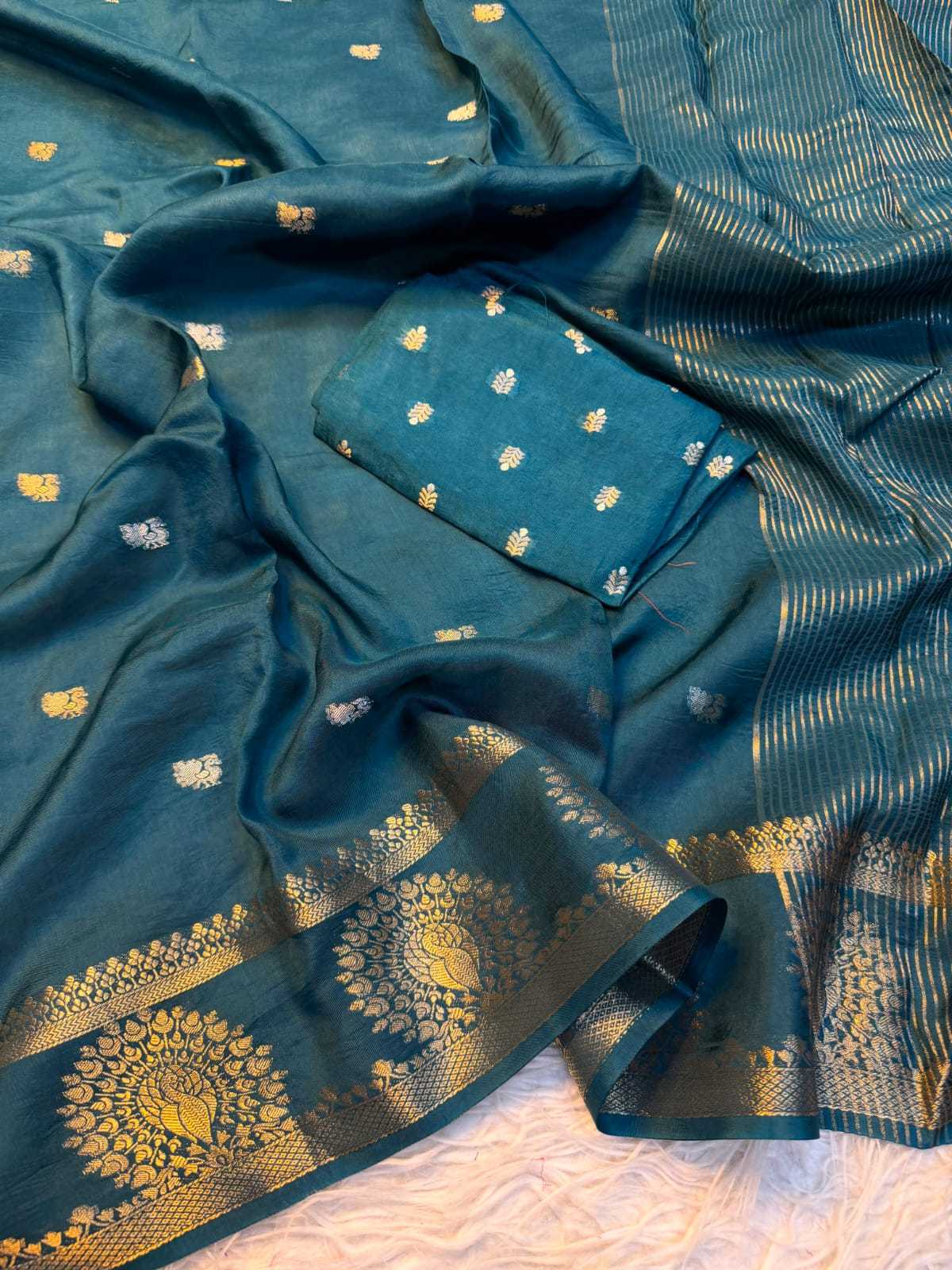 Aamodiniya Pure Viscos Jacquard Saree