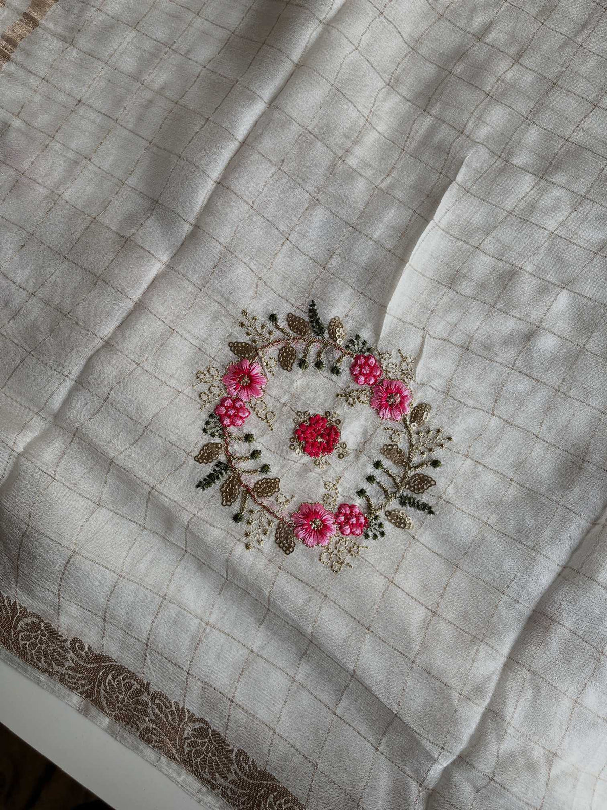 Aaryaangi Chinon Sequence Saree