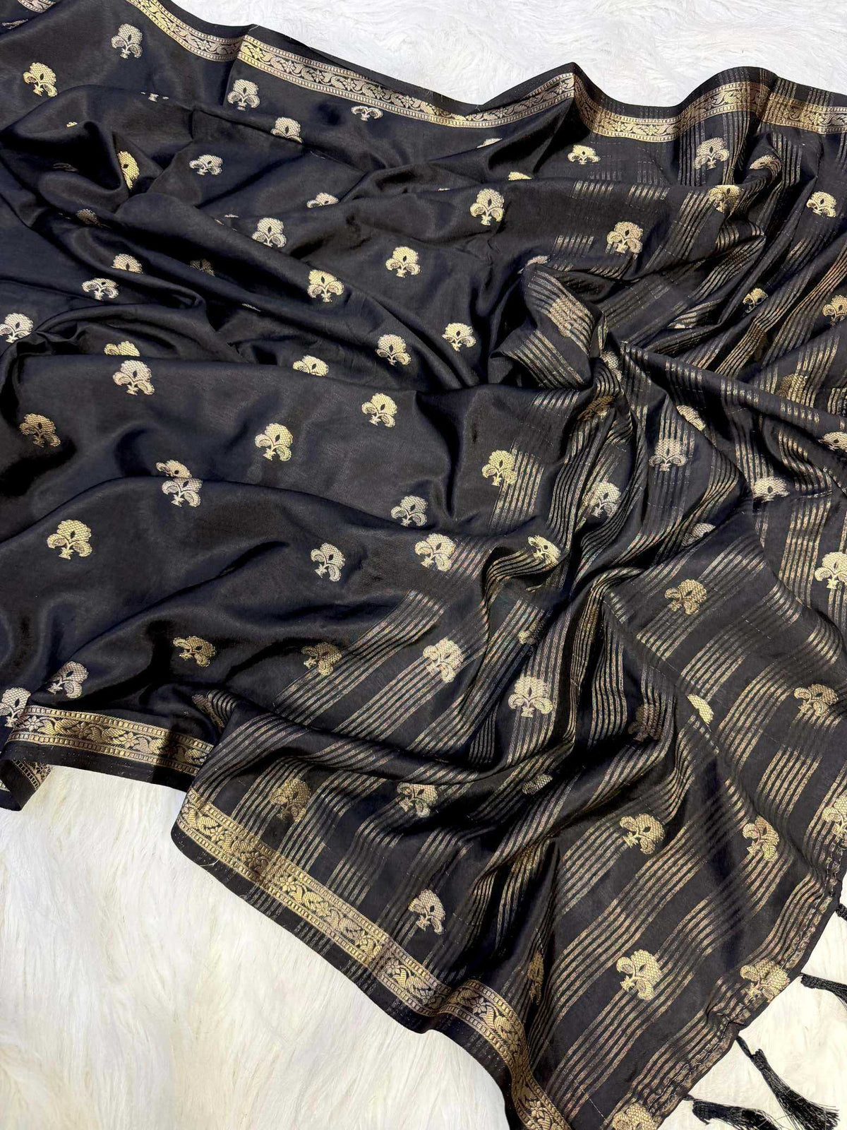 Adhira Viscose Designer Saree