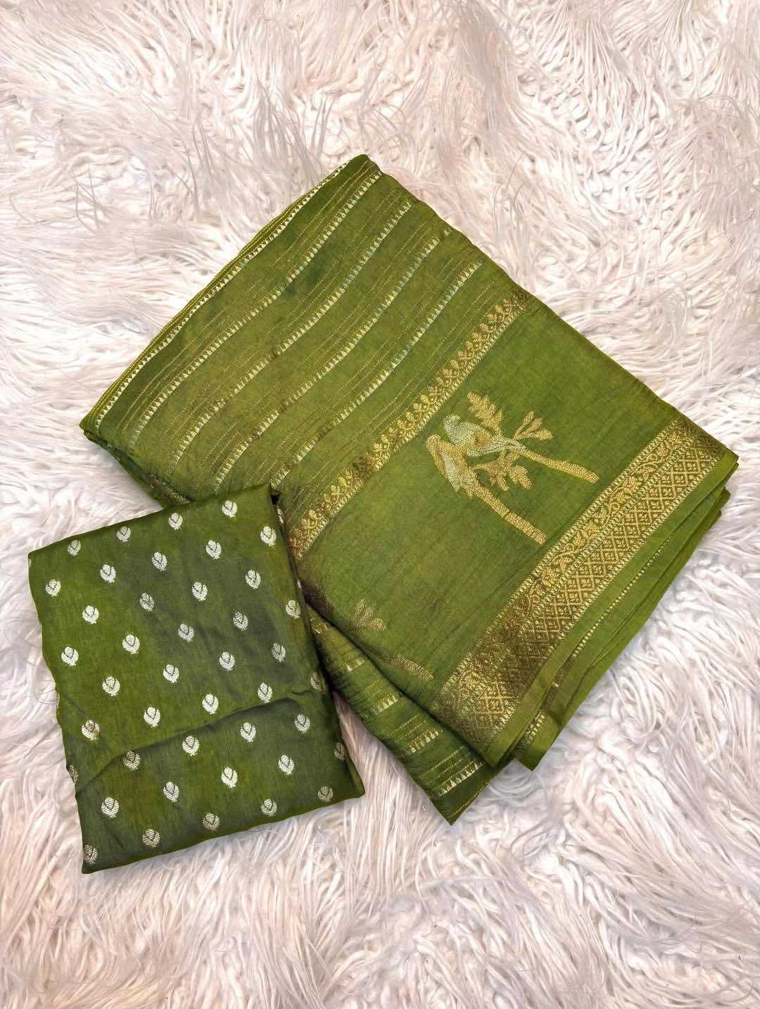 Agneya Viscose Jacquard Saree