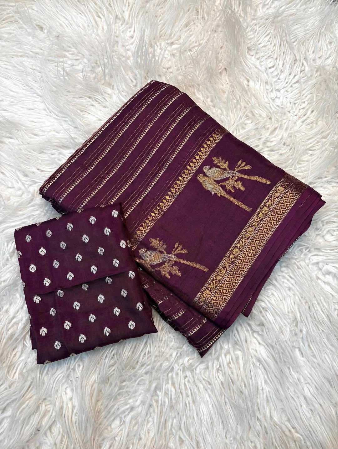 Agneya Viscose Jacquard Saree