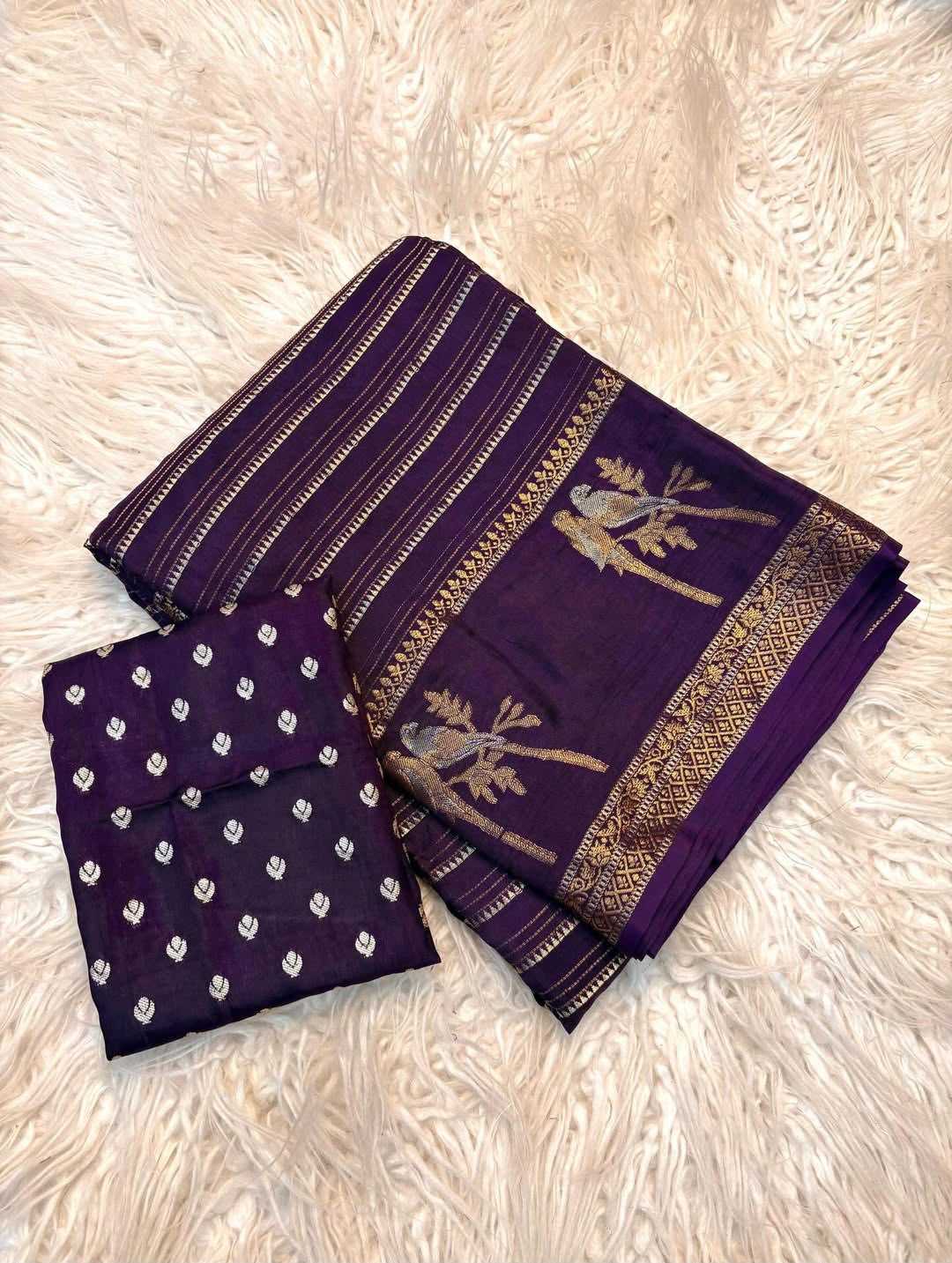 Agneya Viscose Jacquard Saree