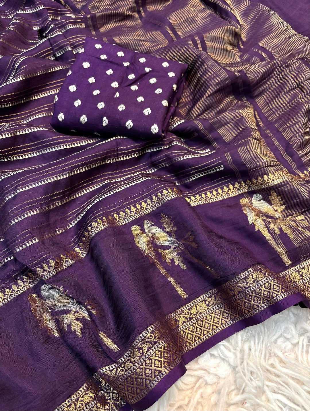 Agneya Viscose Jacquard Saree