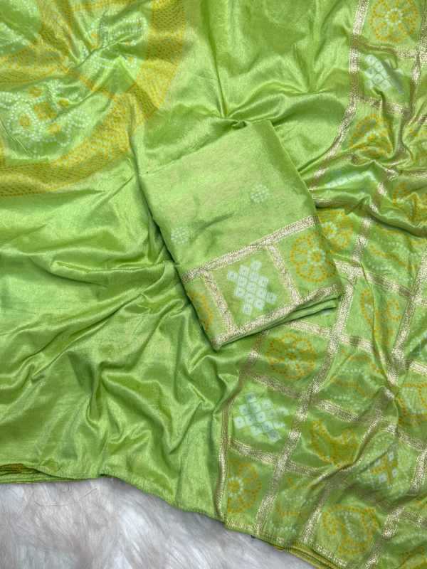 Ding Silk Traditional Saree