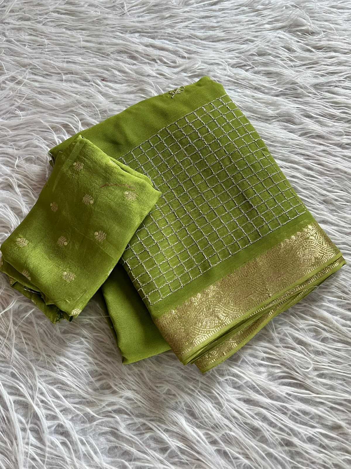 Nandhira Viscose Designer Saree