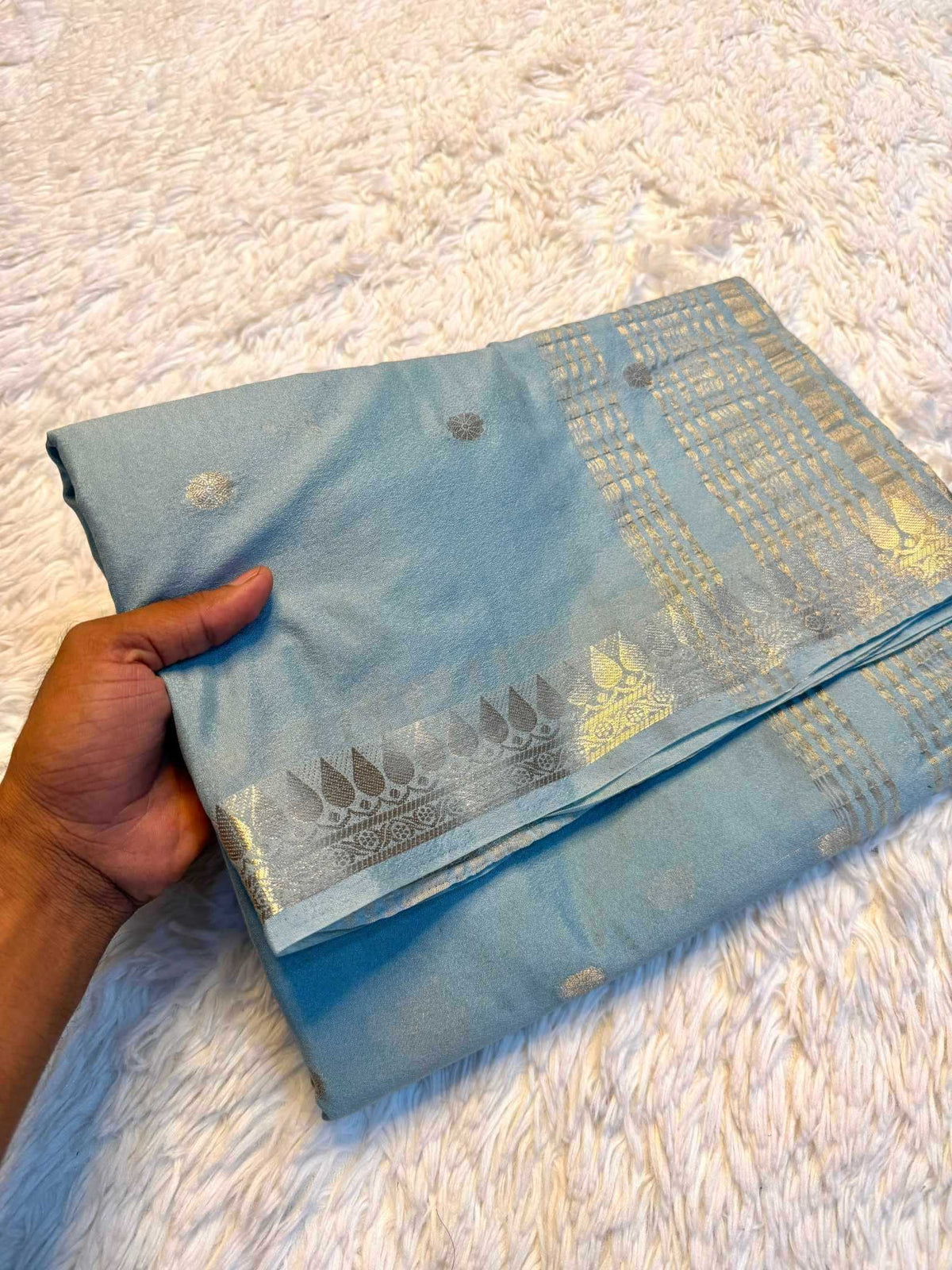 Temple Butta Crepe Silk Traditional Saree