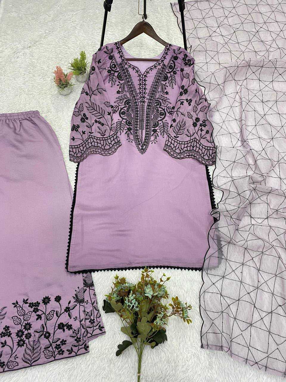 Cotton Embroidery Suit in Lavender