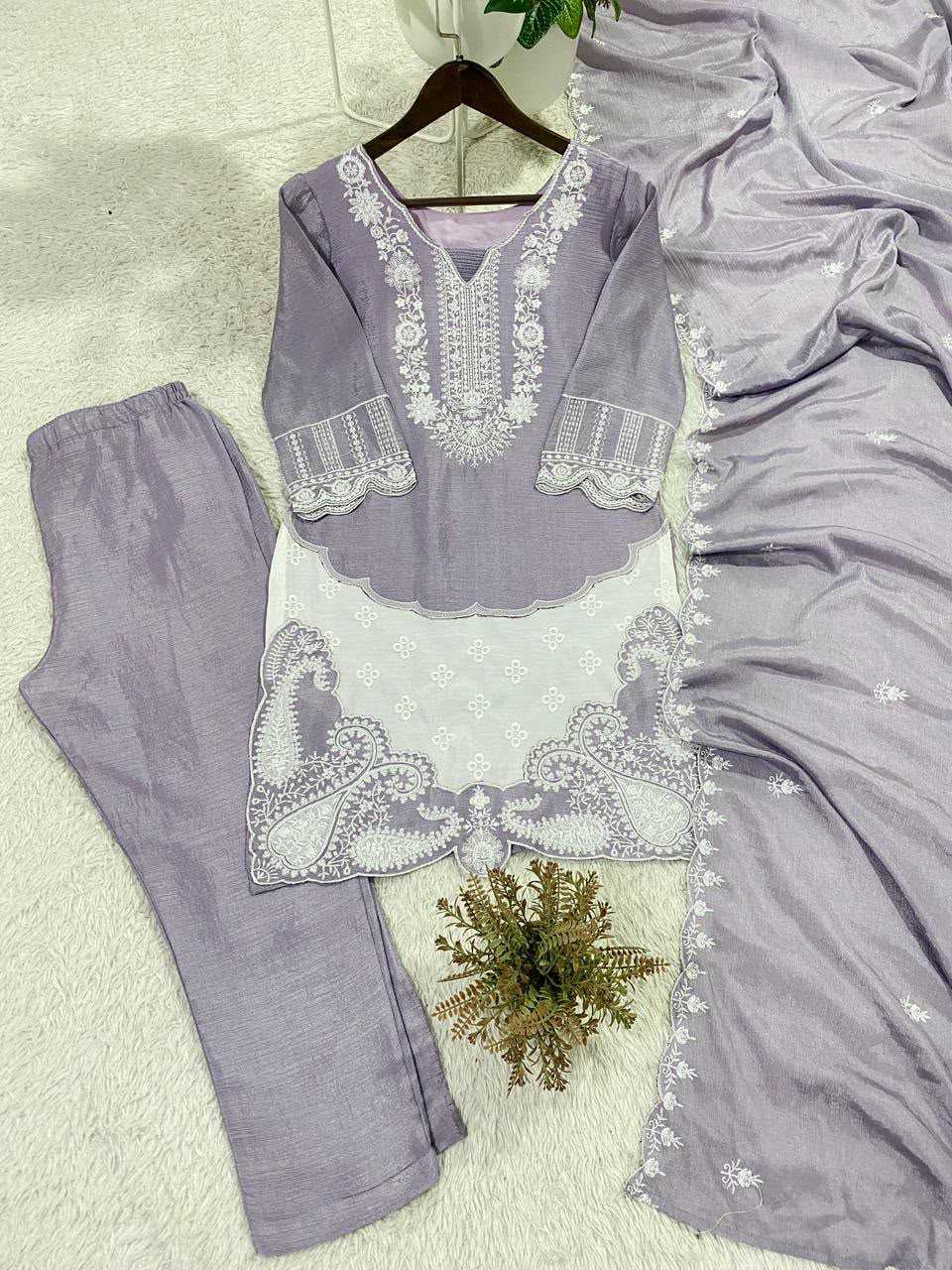 Chinon Embroidery Suit