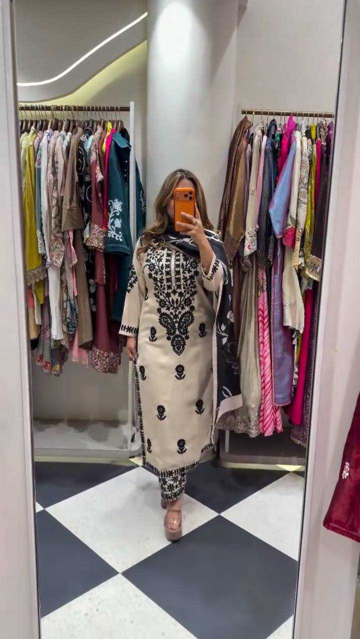 Slub Reyon Embroidery Suit
