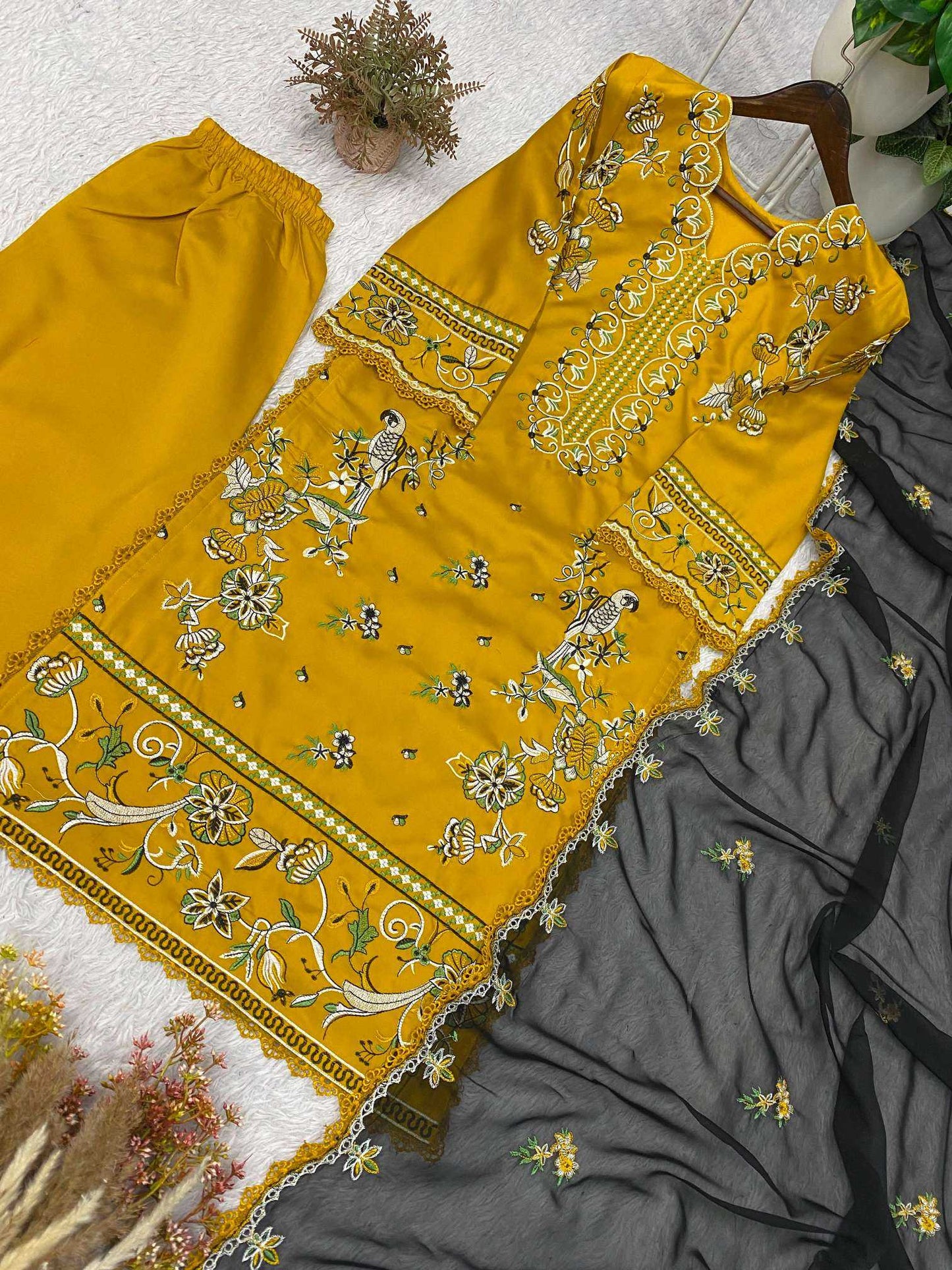 Embroidery Suit