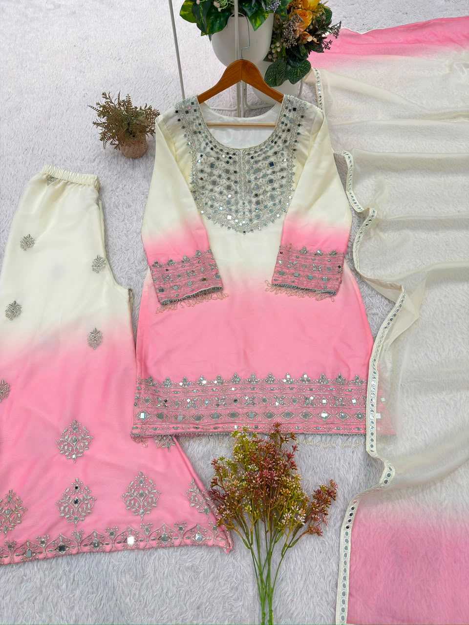 Georgette Embroidery Suit in Blue