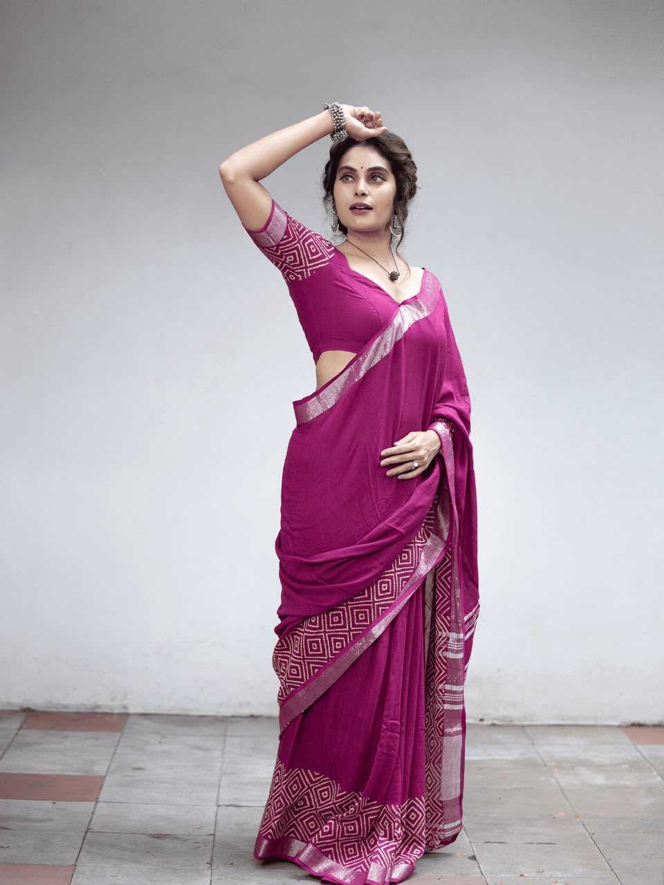 Linen Printed Saree