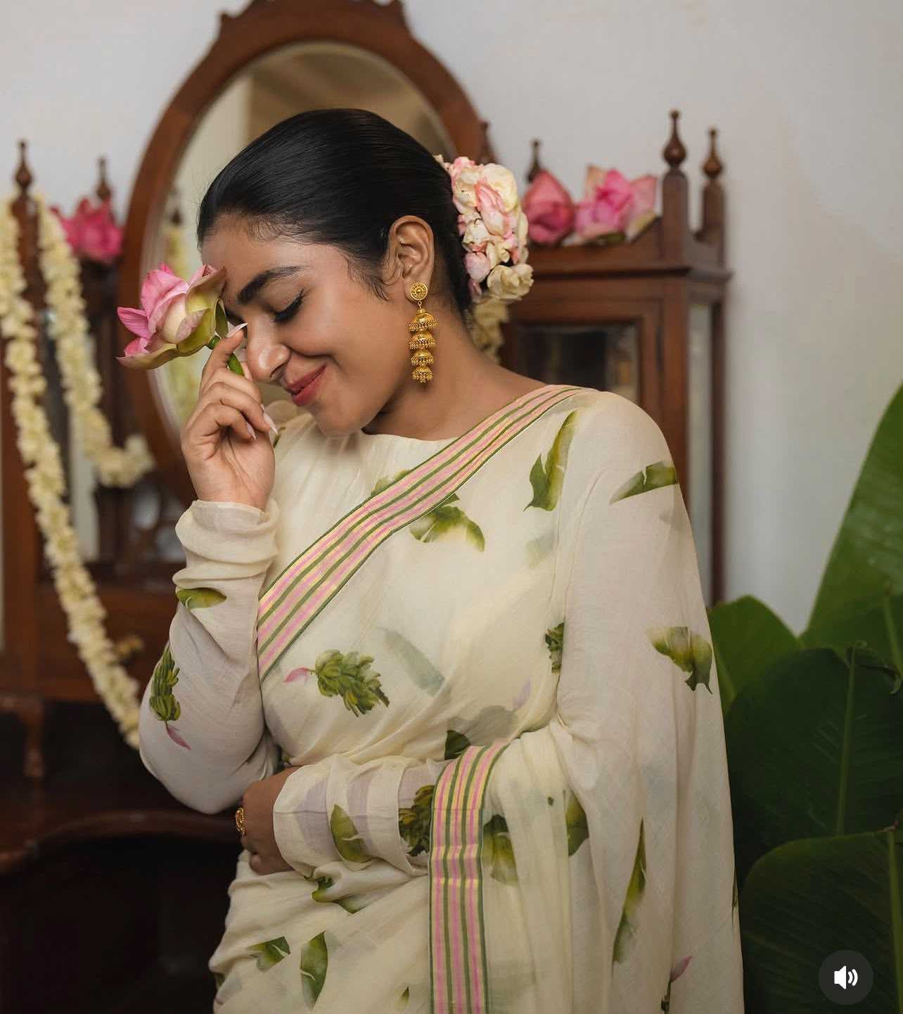 Linen Printed Saree