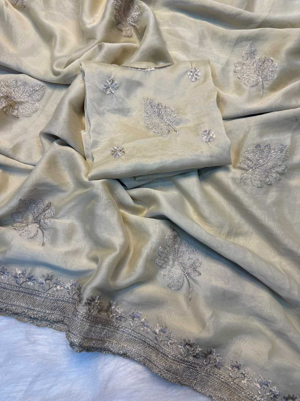 Aarna Rangoli Silk Soft Saree