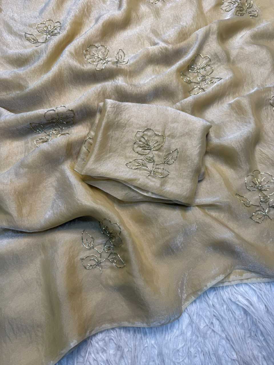 Devapriya Space Silk Soft Saree
