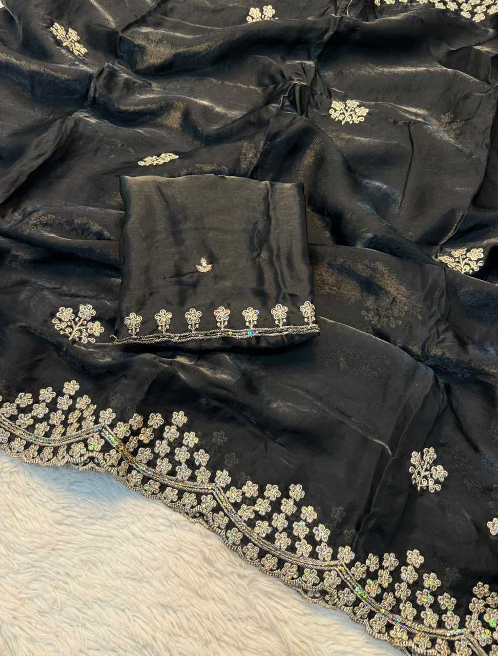 Vaanyaara Space Silk Designer Saree