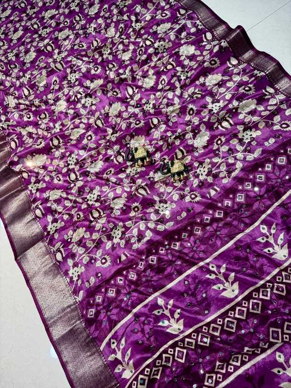 Amoli Dola Silk Saree