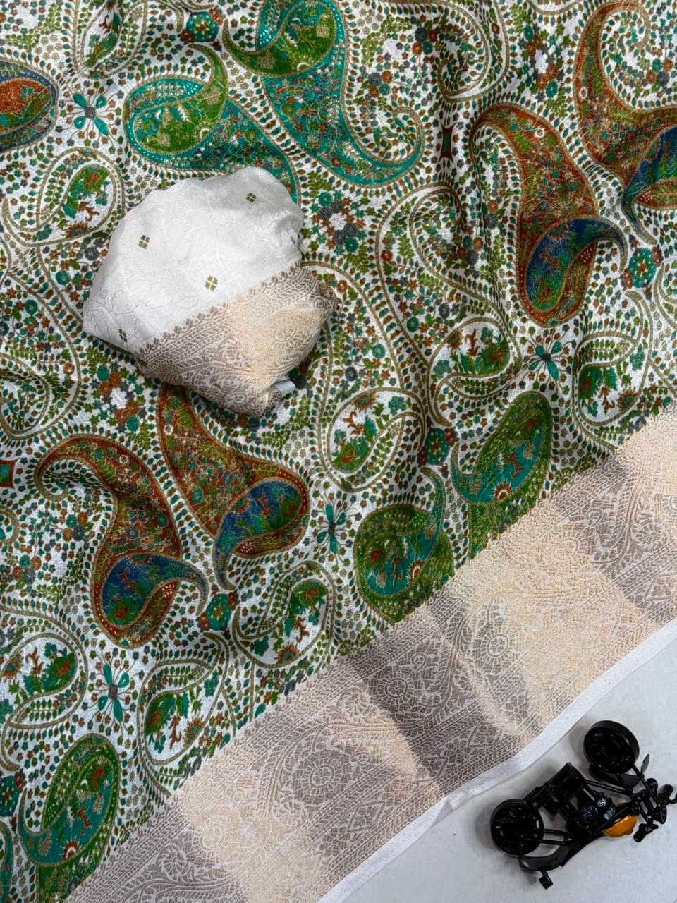 Platinum Premium Georgette Saree