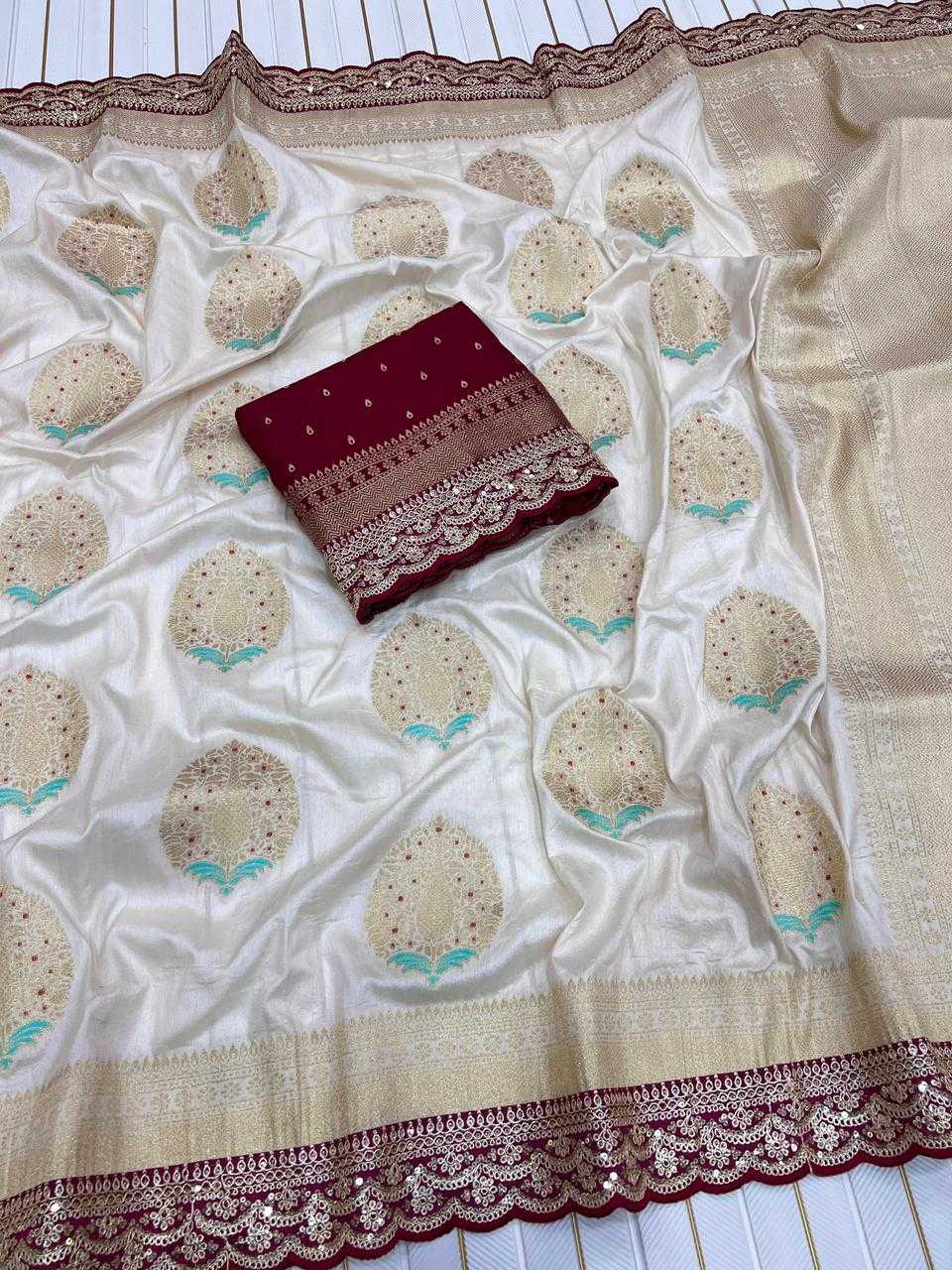 Chitralina Dola Silk Saree