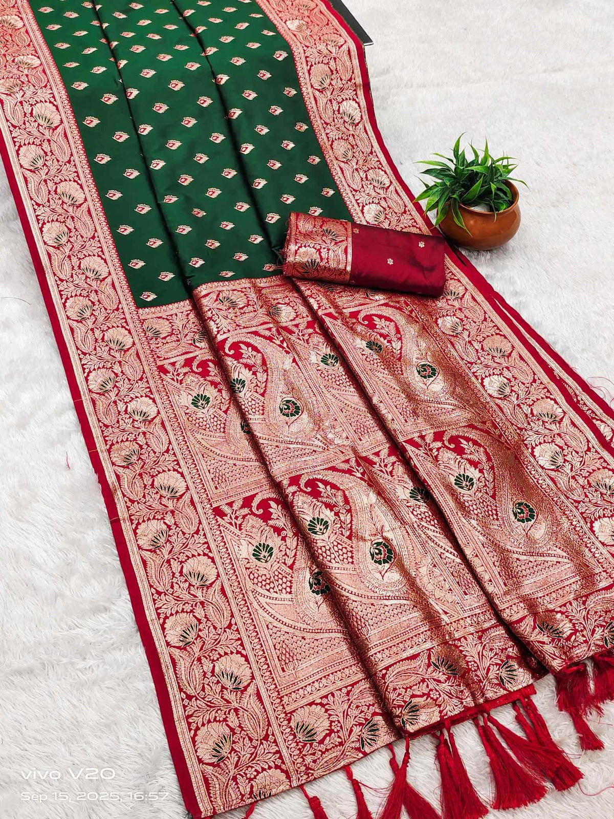 Diya Banarasi Soft Silk Saree in Dark Green