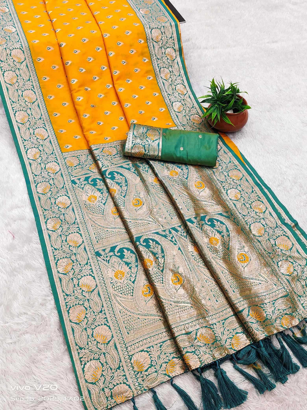 Diya Banarasi Soft Silk Saree in Dark Green