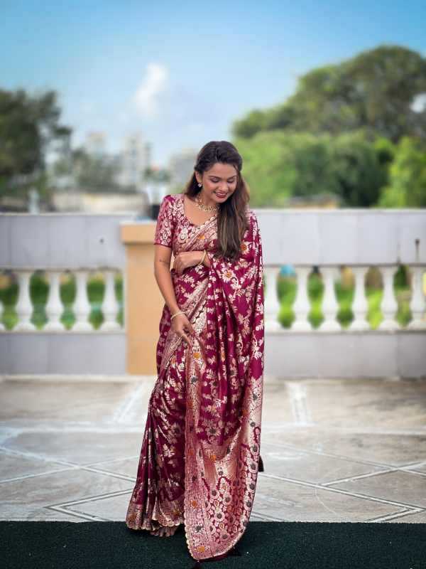 Flower Viscose Designer Saree