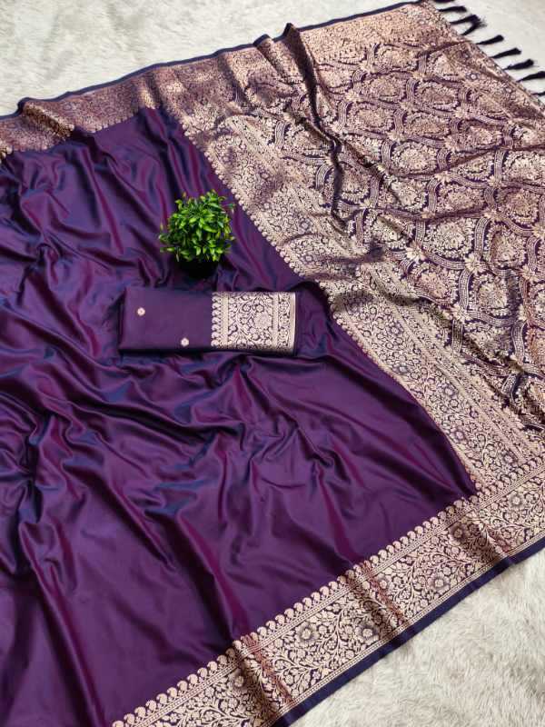 Gala Soft Silk Zari Border Saree