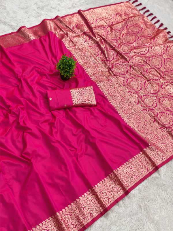 Gala Soft Silk Zari Border Saree