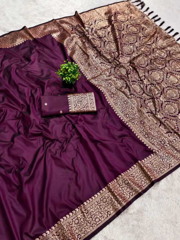 Gala Soft Silk Zari Border Saree